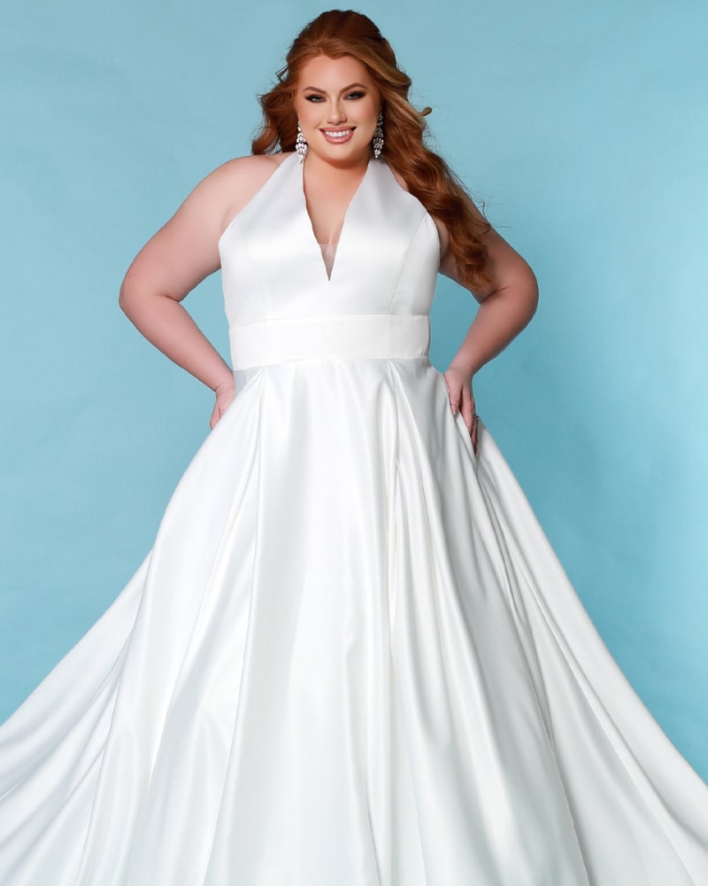 Front of a model wearing a size 16 Norma Jean Wedding Dress in Ivory by Sydney's Closet. | dia_product_style_image_id:286692